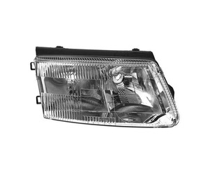 Lampa przednia strona prawa