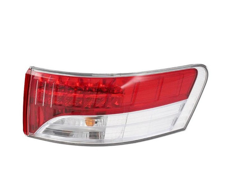 Lampa tył strona prawa