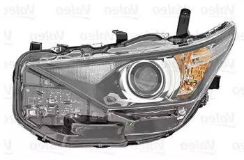 Lampa przednia strona prawa