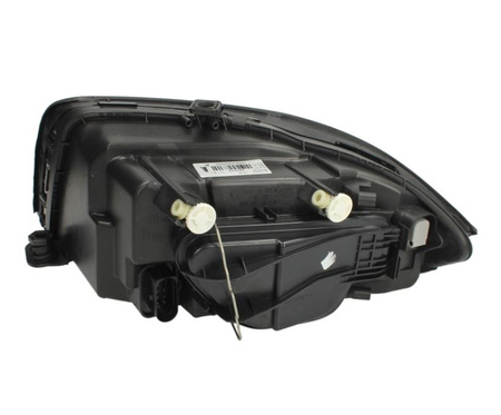 Lampa przednia strona prawa