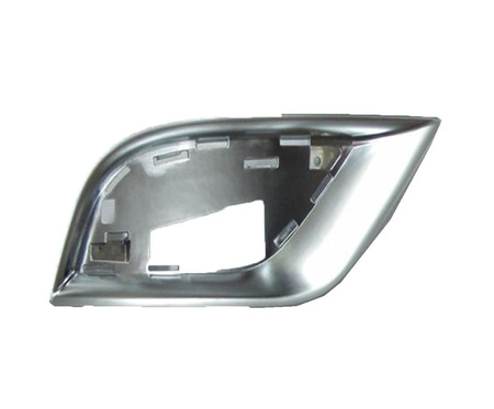 Grill zderzaka strona prawa