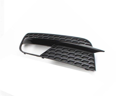 Grill zderzaka strona prawa