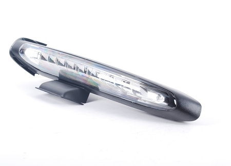 Światła do jazdy dziennej strona lewa