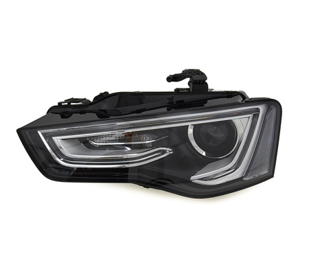 Lampa przednia strona lewa