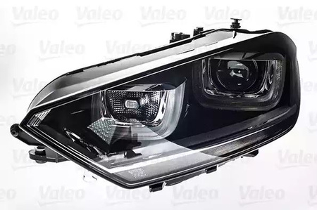 Lampa przednia strona lewa