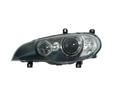 Lampa przednia strona lewa