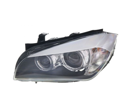 Lampa przednia strona lewa