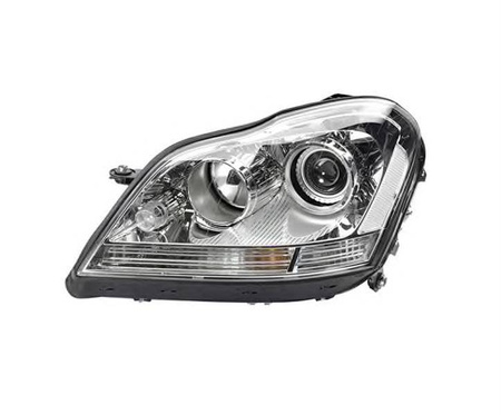 Lampa przednia strona lewa