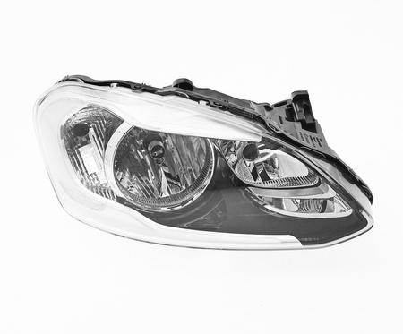 Lampa przednia strona prawa