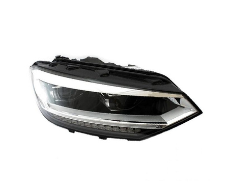 Lampa przednia strona prawa