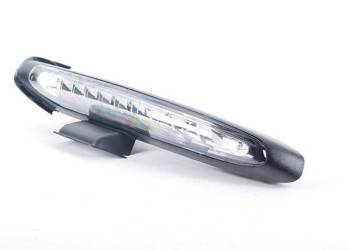 Światła do jazdy dziennej strona lewa