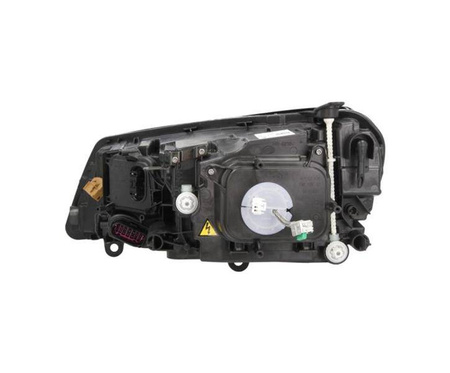Lampa przednia strona prawa