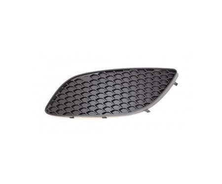 Grill zderzaka strona prawa