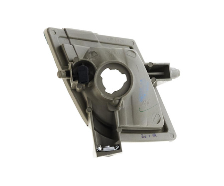 Lampa przeciwmgielna strona lewa