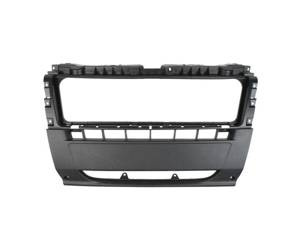 Zderzak przedni środkowy