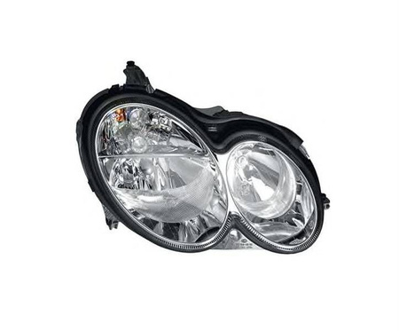 Lampa przednia strona prawa