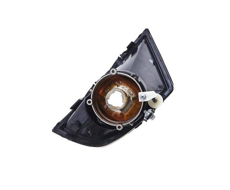 Lampa przeciwmgielna strona lewa