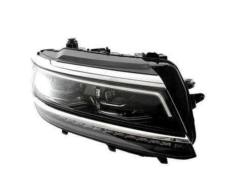 Lampa przednia strona prawa