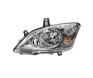 Lampa przednia strona lewa