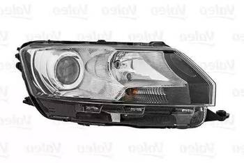 Lampa przednia strona prawa