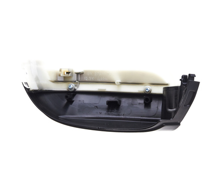 Kierunkowskaz na lusterku strona lewa