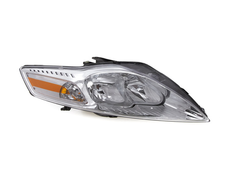 Lampa przednia strona prawa