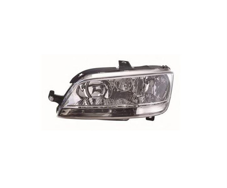 Lampa przednia strona lewa