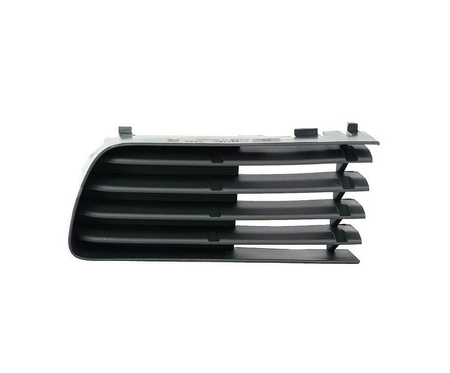 Grill zderzaka strona prawa