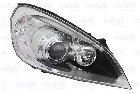 Lampa przednia strona prawa