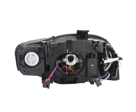 Lampa przednia strona lewa