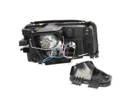 Lampa przednia strona lewa