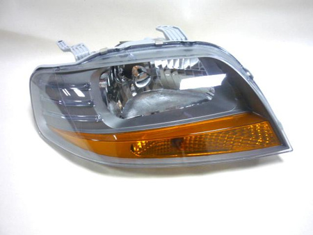 Lampa przednia strona prawa