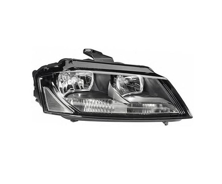 Lampa przednia strona prawa
