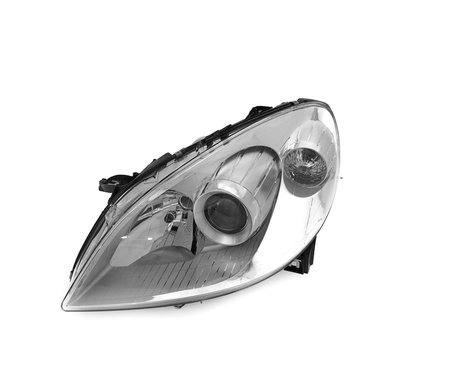 Lampa przednia strona lewa