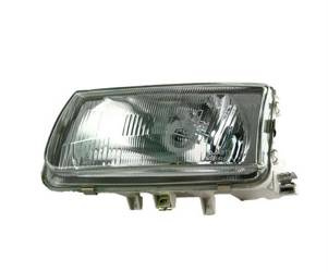 Lampa przednia strona lewa