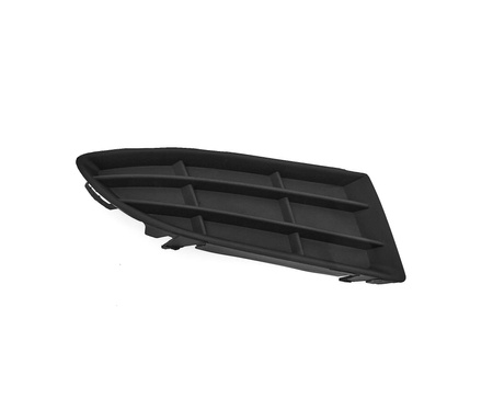 Grill zderzaka strona prawa