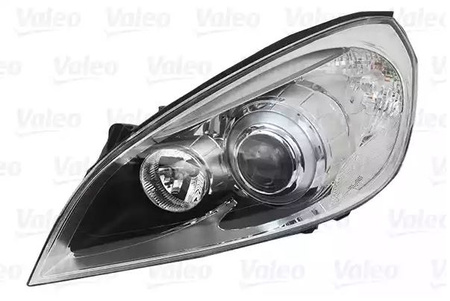 Lampa przednia strona lewa