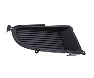 Grill zderzaka strona prawa