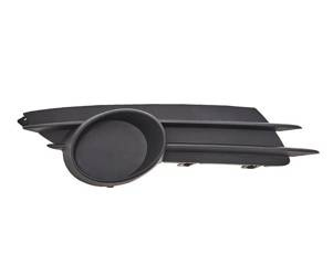 Grill zderzaka strona prawa