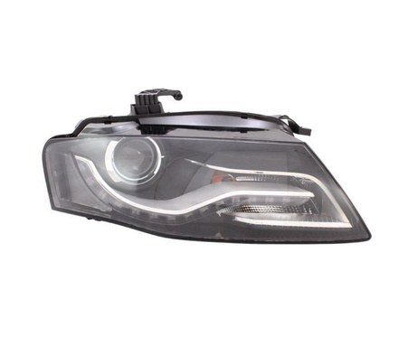 Lampa przednia strona prawa