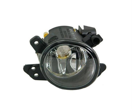 Lampa przeciwmgielna strona prawa