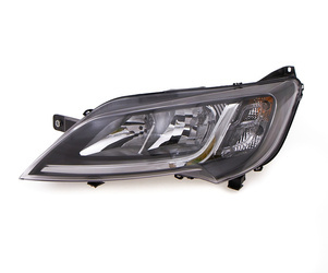 Lampa przednia strona lewa