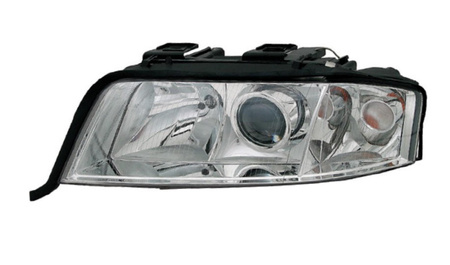 Lampa przednia strona prawa