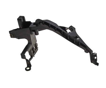 Mocowanie zderzaka strona prawa