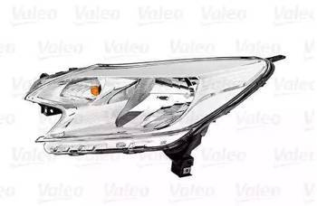 Lampa przednia strona lewa