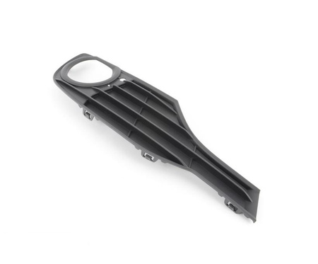 Grill zderzaka strona prawa