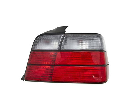 Lampa tył strona prawa