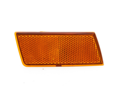 Kierunkowskaz w zderzak strona prawa