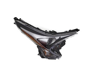 Lampa przednia strona prawa