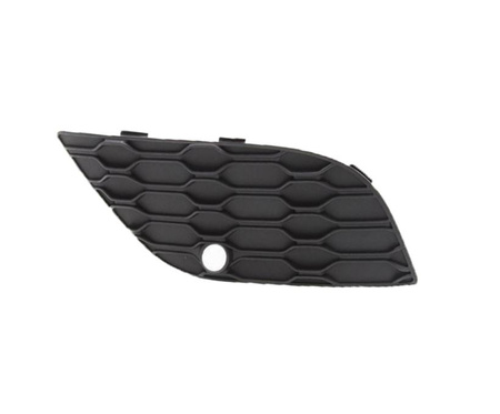 Grill zderzaka strona prawa